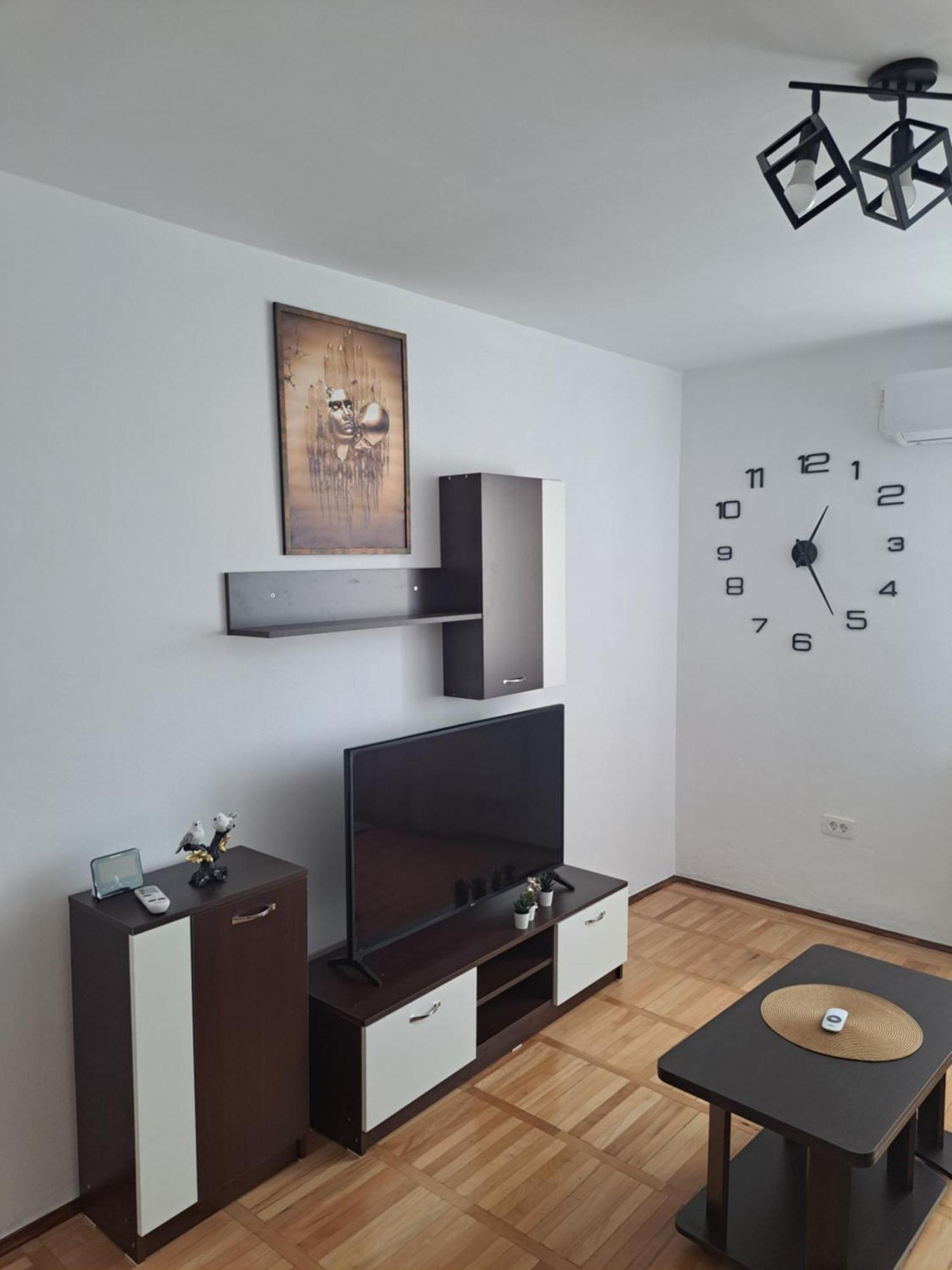 Apartament Confort Hd Χουνεντοάρα Εξωτερικό φωτογραφία